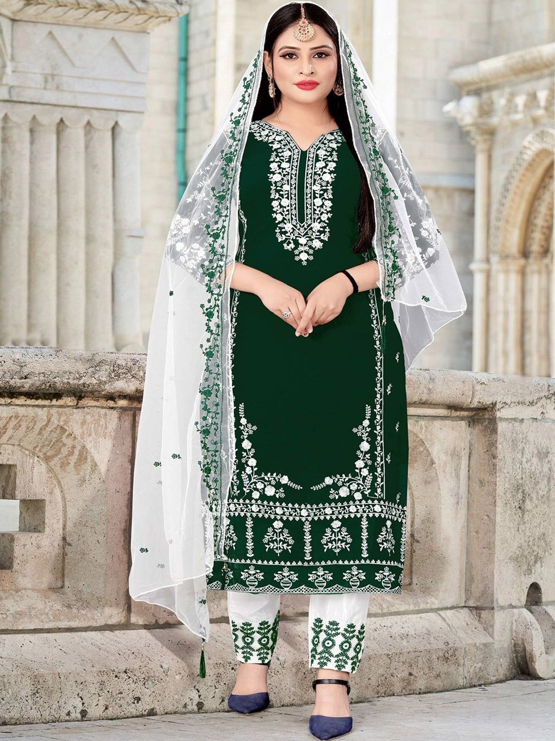 

ZONFAB Embroidered Semi-Stitched Dress Material, Green