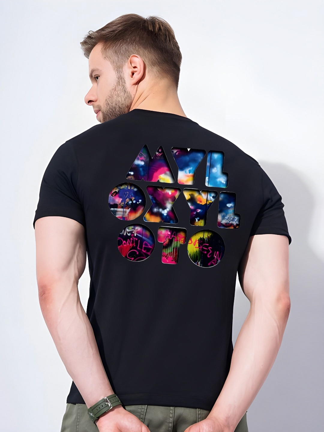 

KAIDO Men Graphic Printed Round Neck Cotton T-shirt, Black