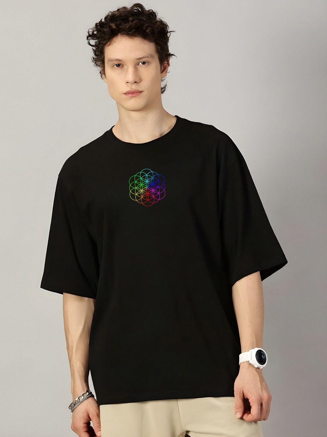 

KAIDO Men Printed Drop-Shoulder Sleeves T-shirt, Black