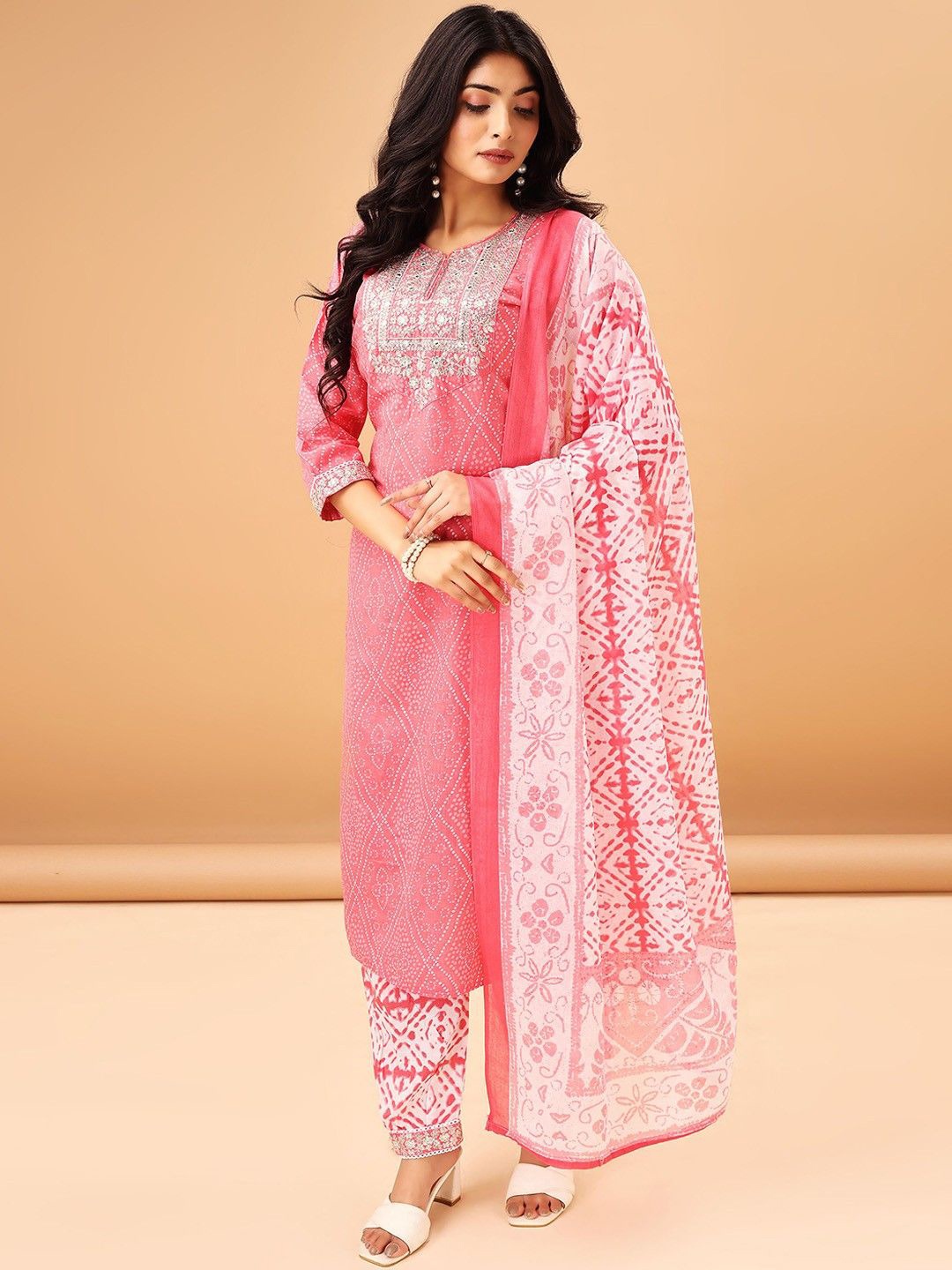 

zinariya Fab Ethnic Motifs Embroidered Sequinned Straight Kurta With Salwar & Dupatta, Pink