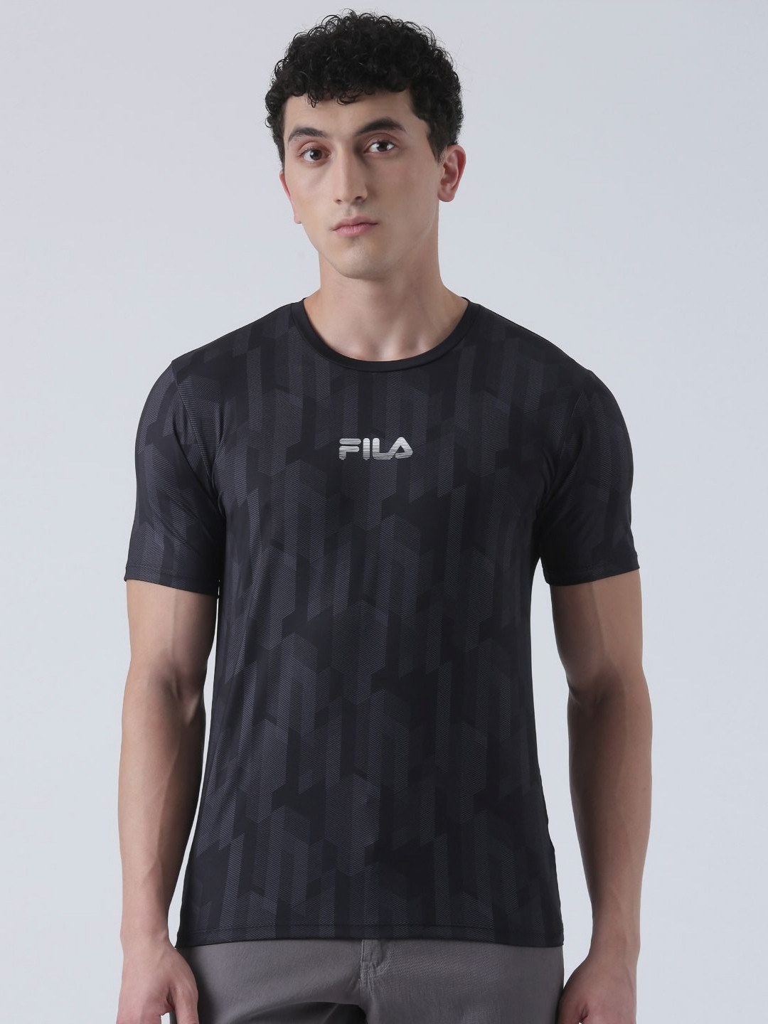 

FILA Men Typography Printed Slim Fit Pure Cotton T-shirt, Black