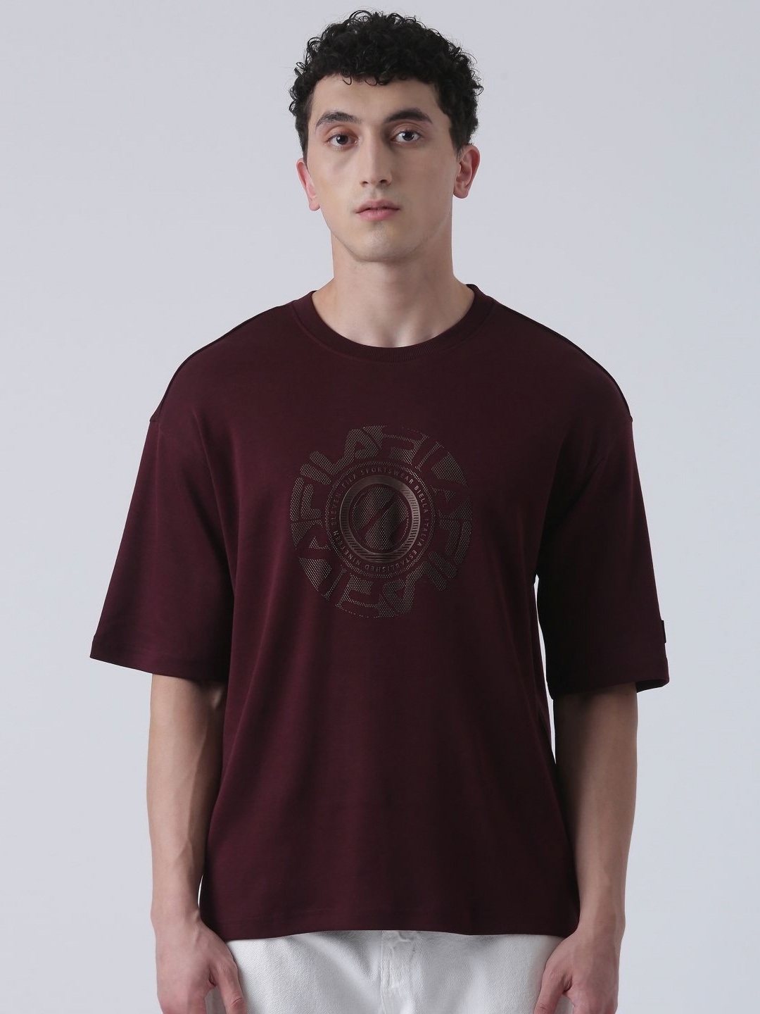 

FILA Men Graphic Printed Oversized Fit Pure Cotton T-shirt, Maroon