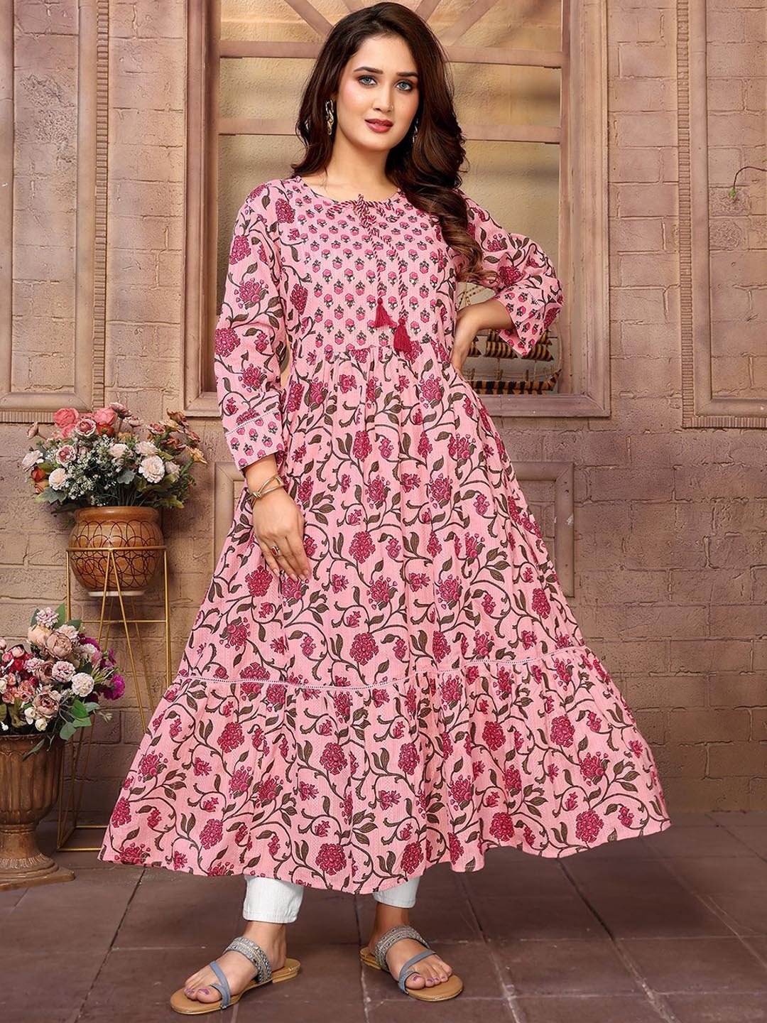 

Poshak Hub Floral Printed Sequinned Panelled Cotton Anarkali Kurta, Pink