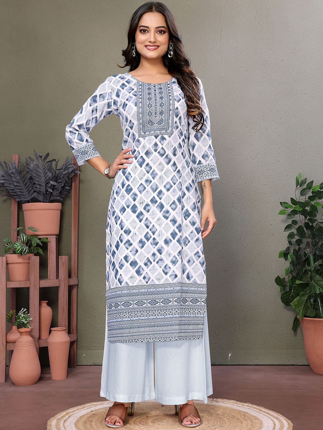 

Rangita Geometric Printed Mirror Work Round Neck Cotton Straight Kurta, White