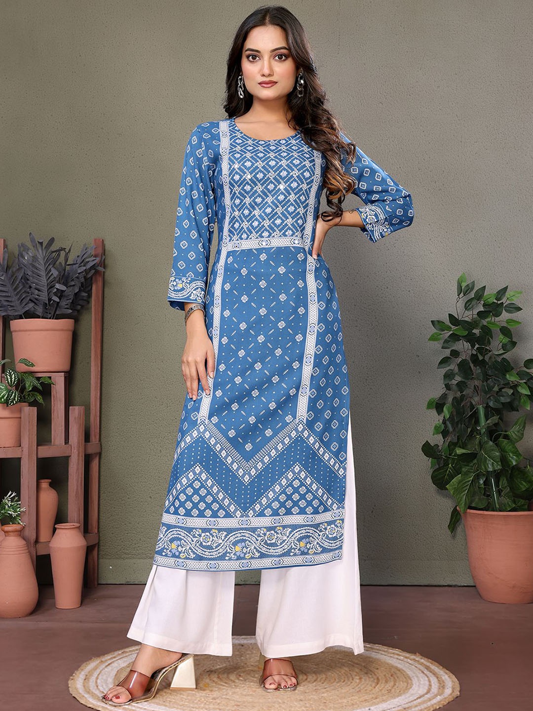 Rangita Floral Printed Mirror Work Round Neck Straight Kurta, Blue