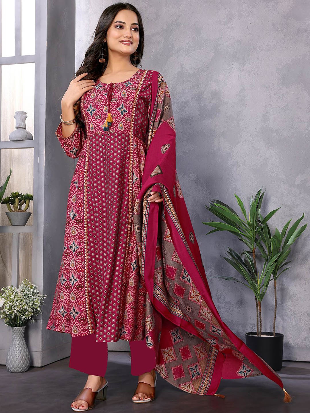 

Rangita Ethnic Motifs Printed Mirror Work Keyhole Neck Kurta With Trousers And Dupatta, Red