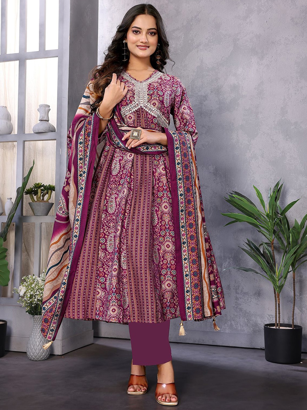 

Rangita Paisley Printed Mirror Work V Neck Empire Anarkali Kurta With Trousers And Dupatta, Purple