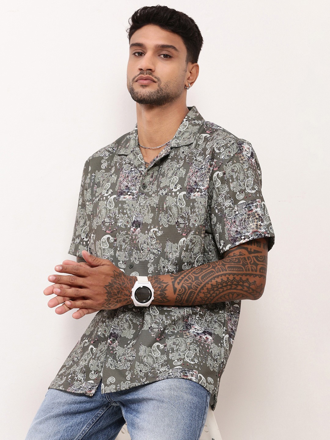 

SHOWOFF Men Comfort Relaxed Fit Cuban Collar Ethnic Motifs Printed Cotton Casual Shirt, Green