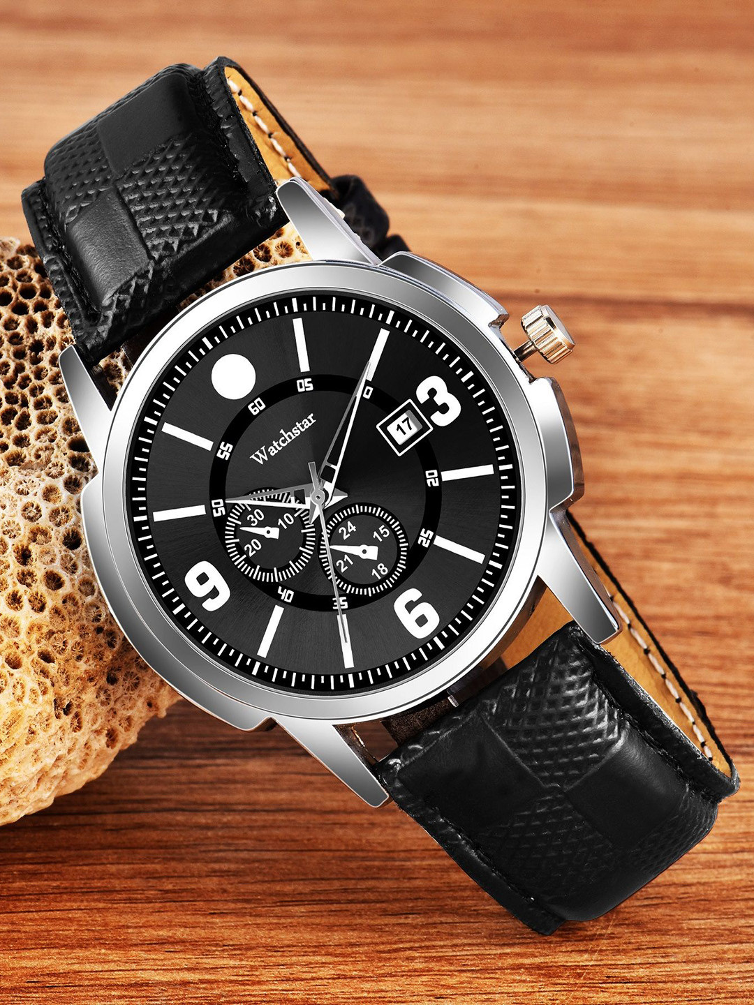 

WATCHSTAR Men Patterned Dial & Stainless Steel Straps Analogue Watch 3D Leather Black