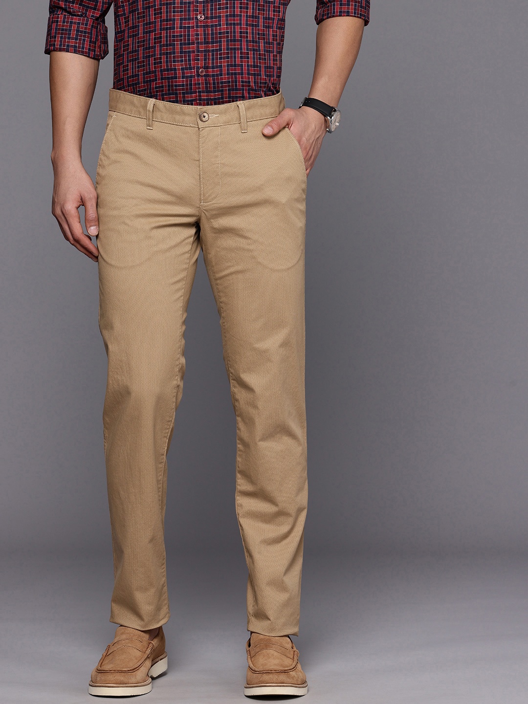 

Louis Philippe Sport Men Printed Slim Fit Chinos Trousers, Khaki