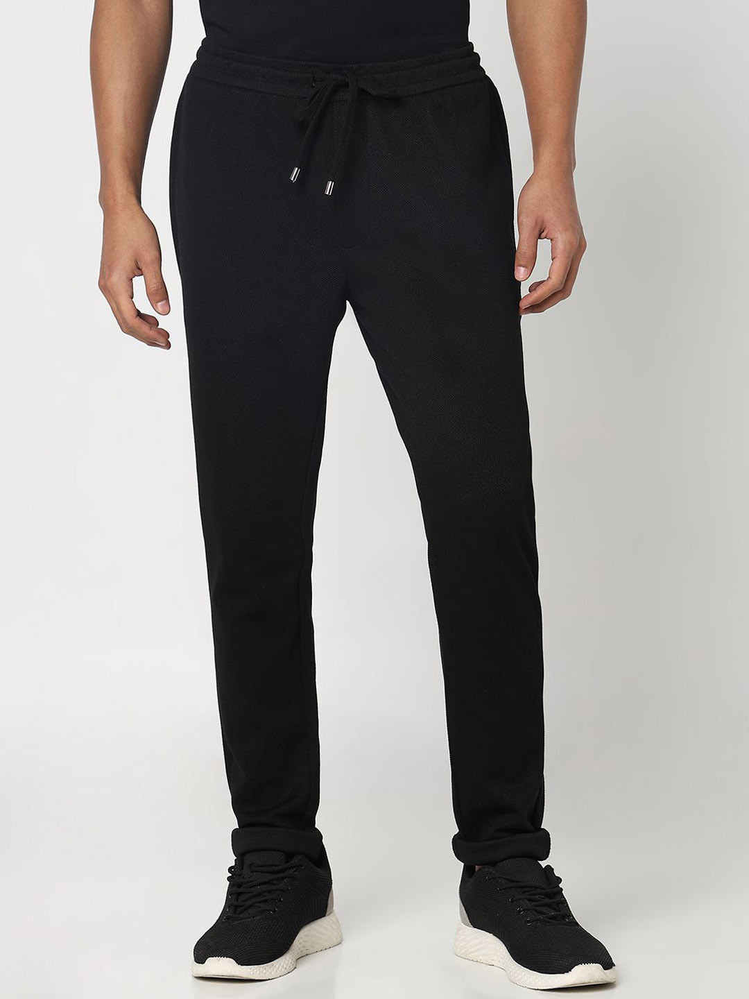 

R&B Men Mid Rise Slim Fit Track Pant, Black