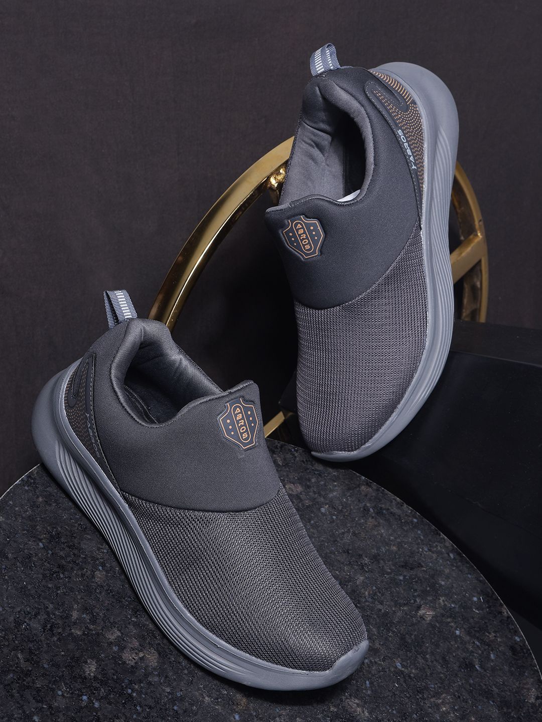 

ABROS Men Air Slip-On Running Shoes, Charcoal