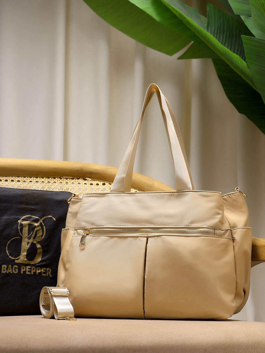 

Bag Pepper Solid Shopper Handheld Bag, Beige