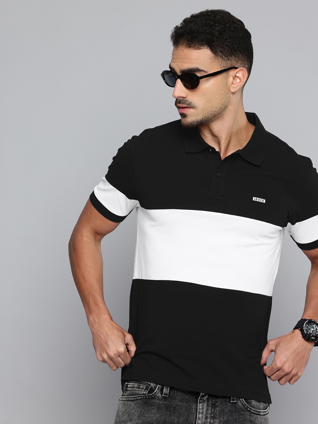 

Levis Colourblocked Polo Collar Pure Cotton T-shirt, Black