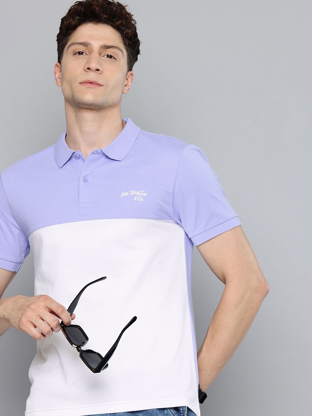 

Levis Colourblocked Polo Collar Pure Cotton T-shirt, White