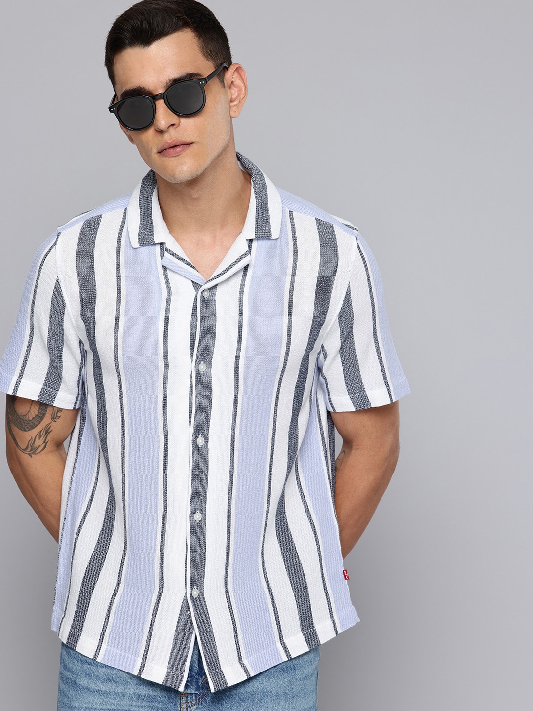 

Levis Self Striped Pure Cotton Casual Shirt, Blue