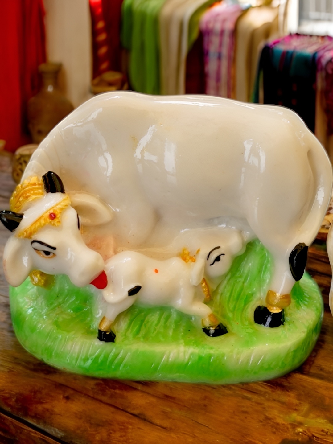 

Gallery99 White Religious Idol Showpiece