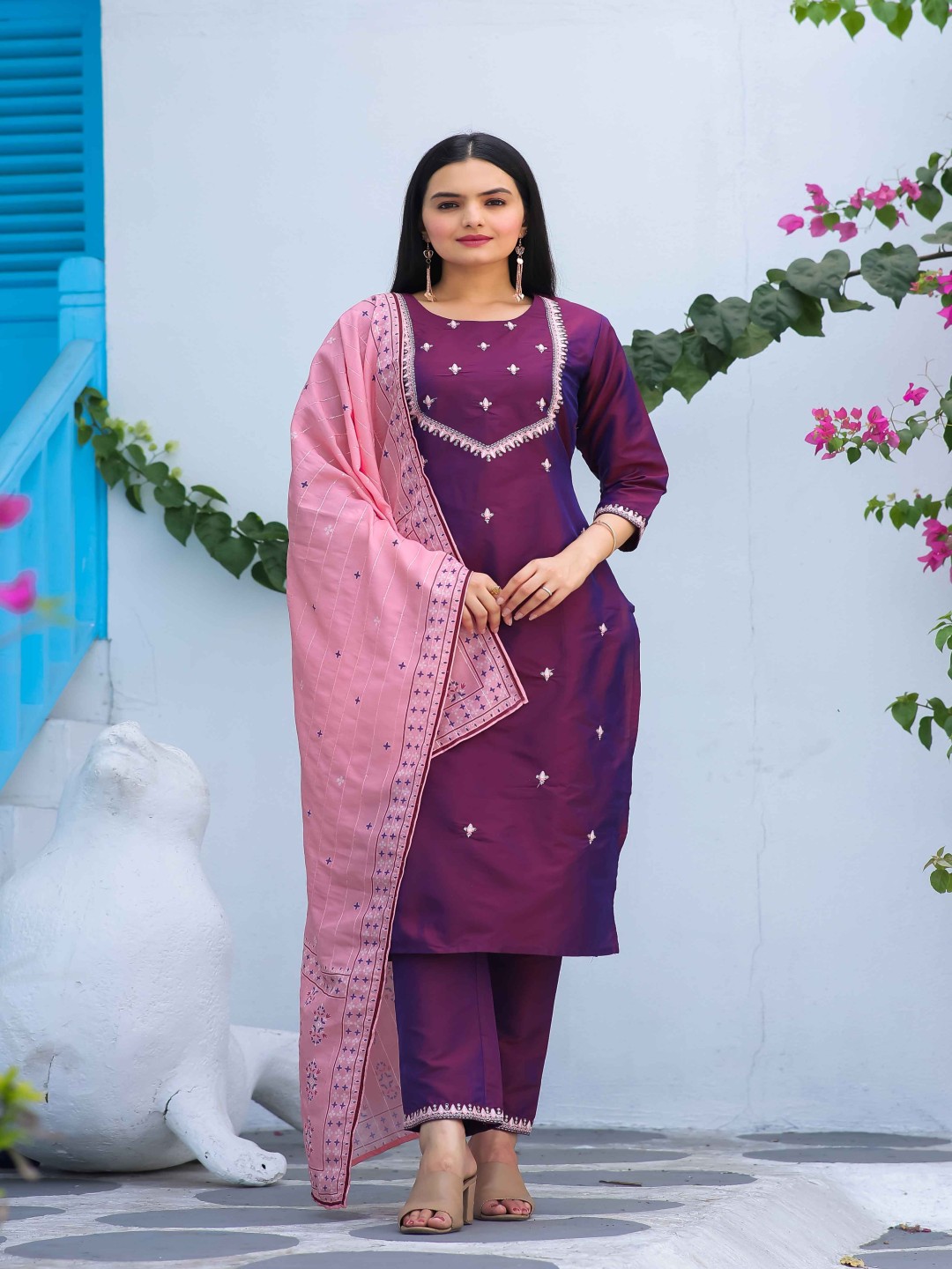 

Mesqlu Floral Embroidered Thread Work Straight Kurta With Trousers & Dupatta, Magenta