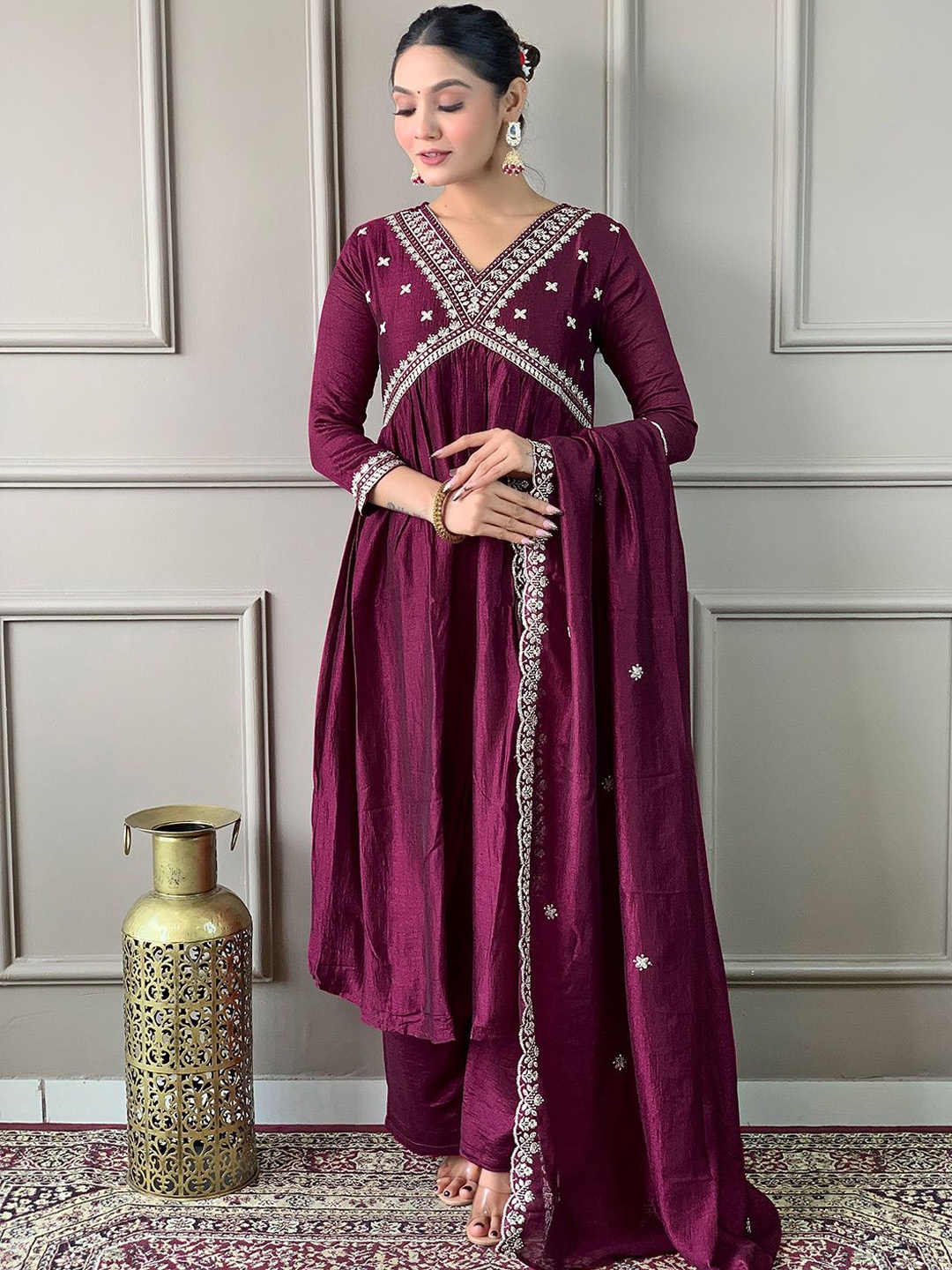 

SHOPONBIT Floral Embroidered V-Neck Empire A-Line Kurta With Trousers & Dupatta, Violet