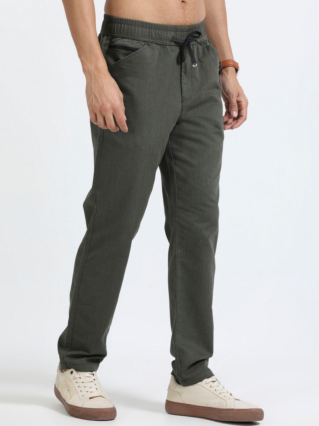 

NEVER NEUD Men Relaxed Regular Fit Mid-Rise Regular Trousers, Grey