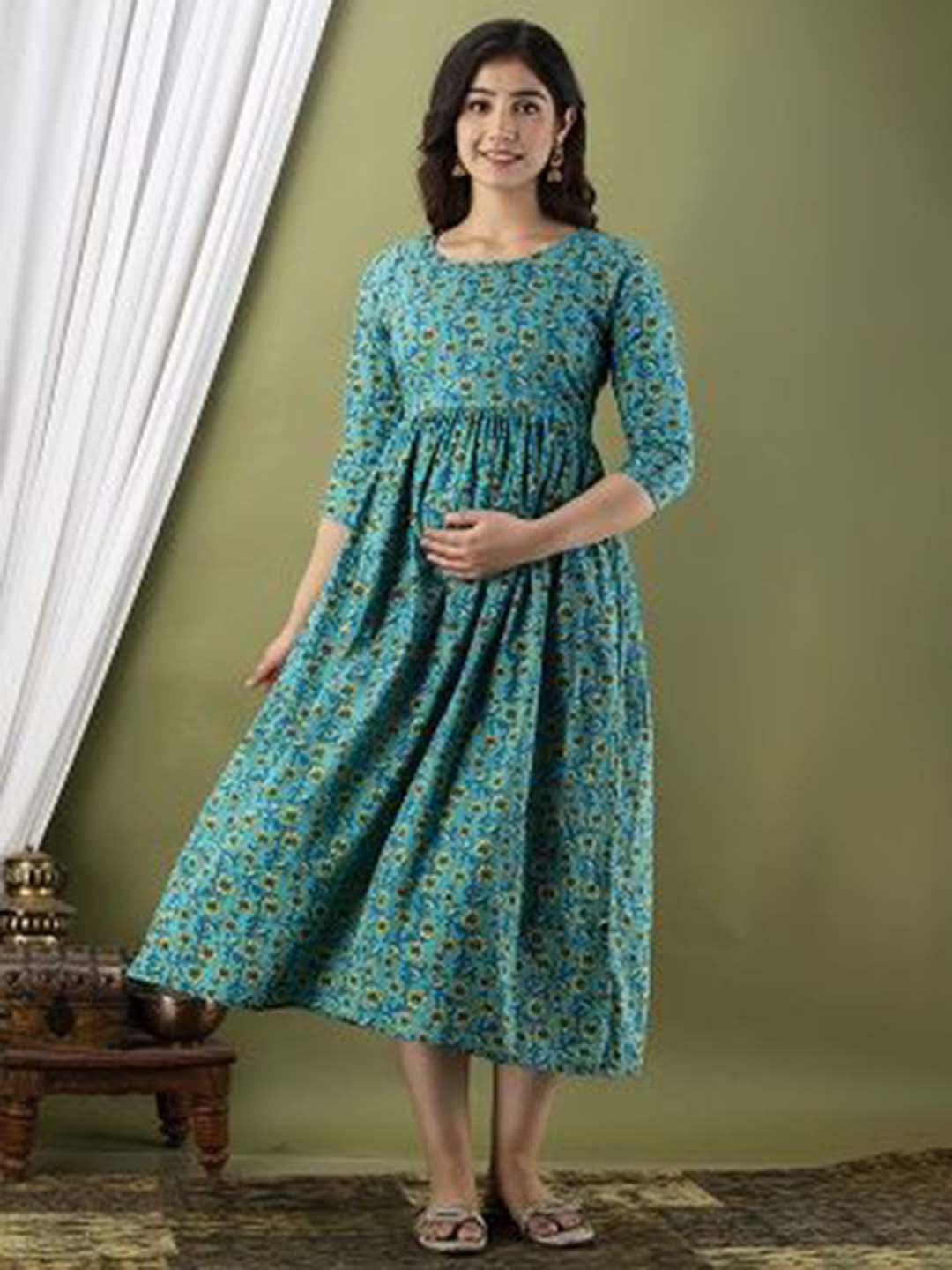 

Nevisha Style Floral Printed Round Neck Maternity Cotton Fit and Flare Dress, Blue