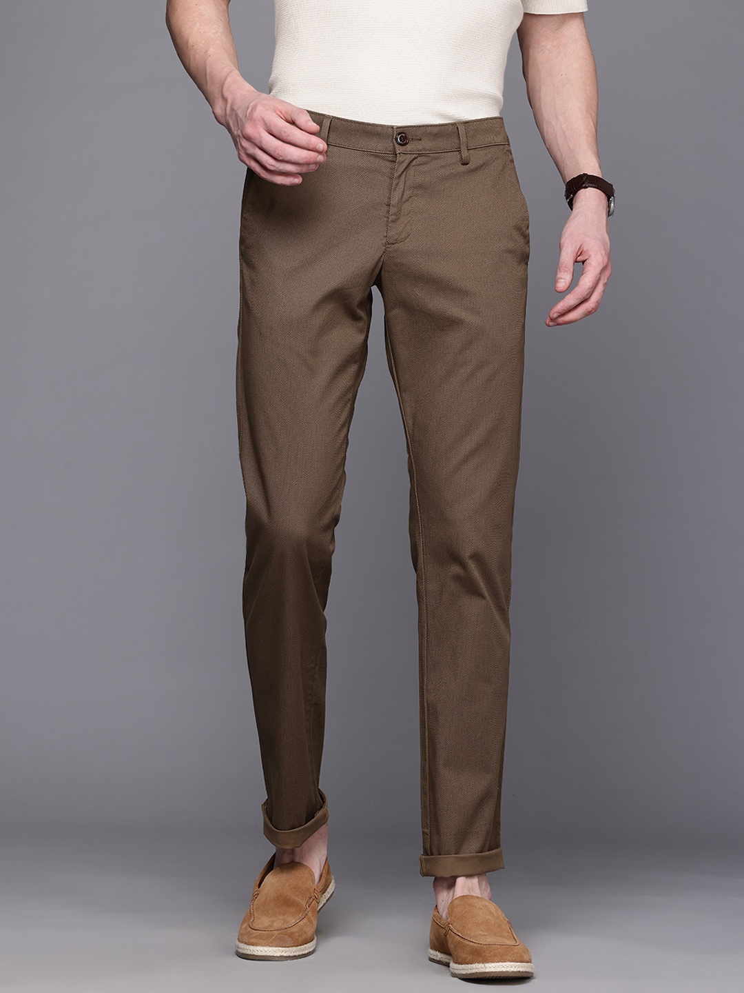 

Allen Solly Men Printed Slim Fit Chinos, Brown
