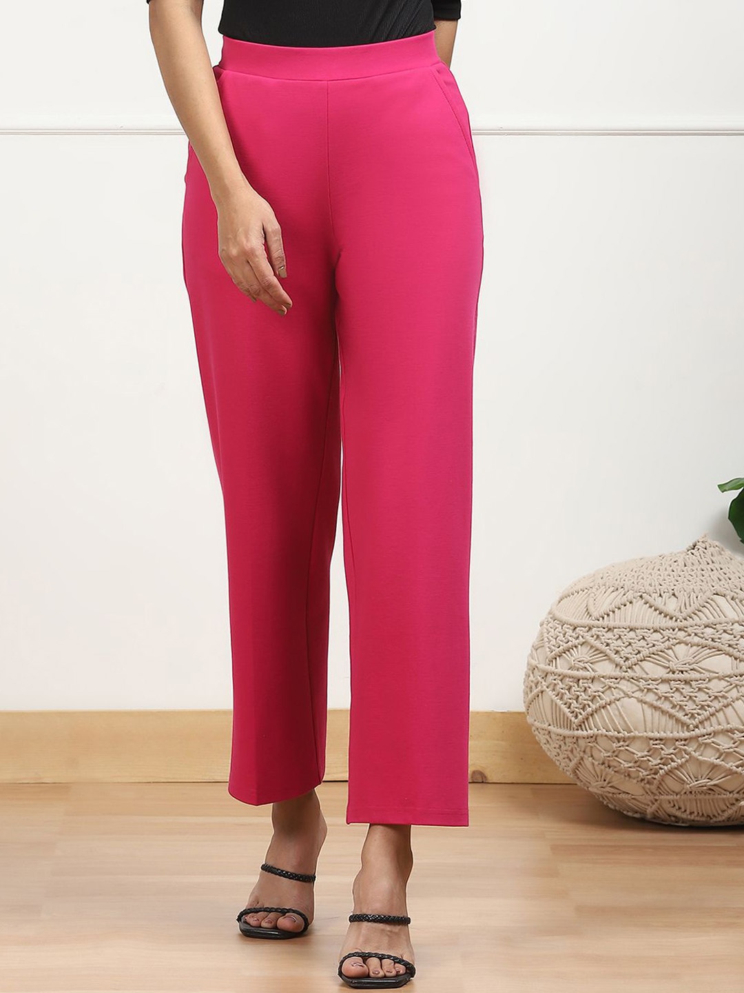 

Biba Women Relaxed Low-Rise Regular Trousers, Fuchsia