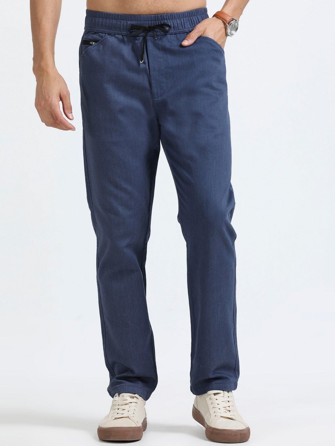 

NEVER NEUD Men Relaxed Airport Traveller Regular Trousers, Navy blue