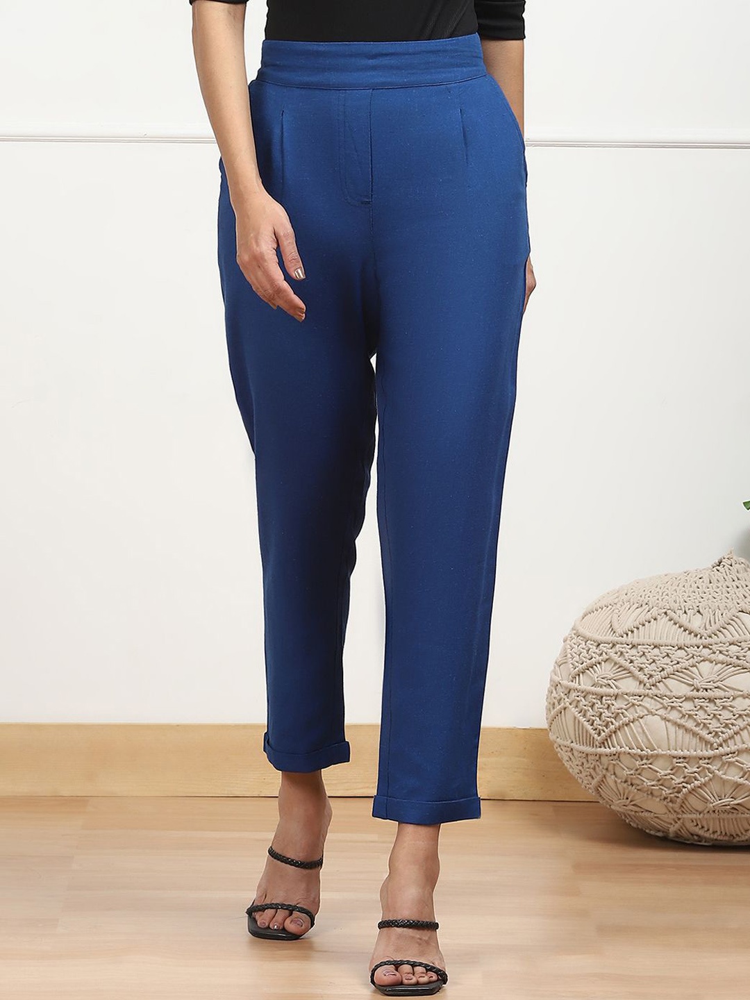 

Biba Women Relaxed Low-Rise Trouser, Blue