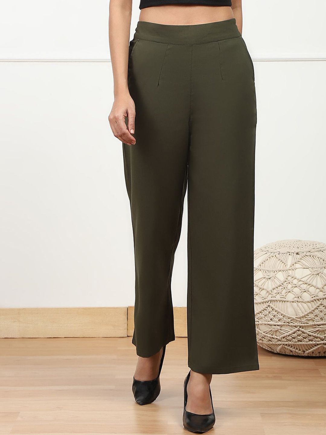 

Biba Women Relaxed Low-Rise Parallel Trousers, Olive