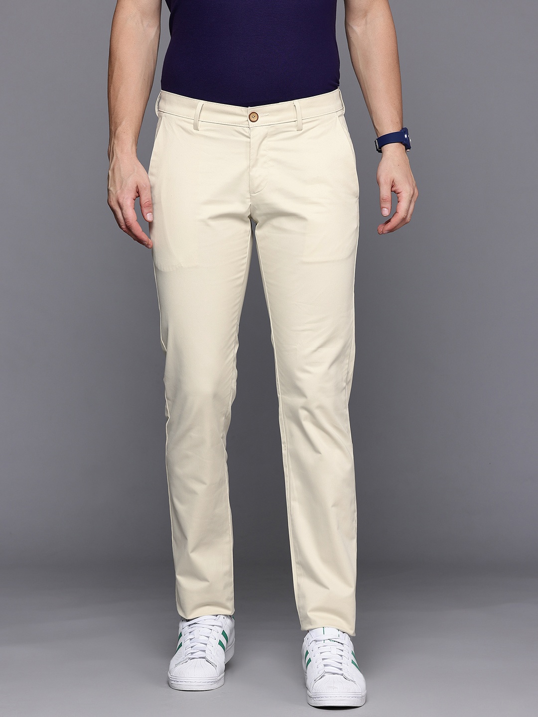

Allen Solly Men Slim Fit Chinos, Off white