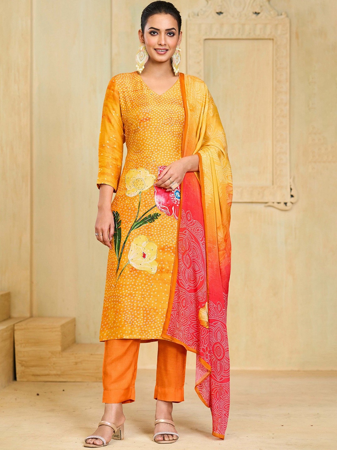 

Label Khoj Bandhani Printed V-Neck Muslin Straight Kurta With Trouser & Dupatta, Yellow