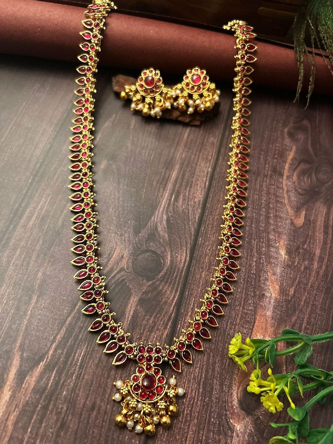 

GRIIHAM Sayara Gold Plated Ruby Emeral & Beaded Studded Temple Jewellery Set