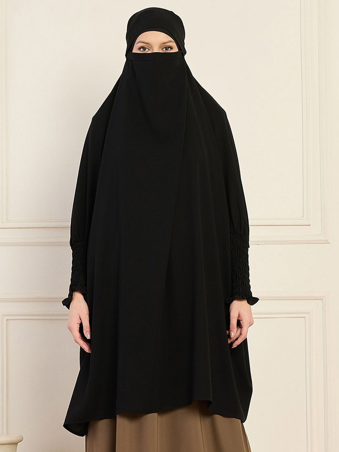 

NABIA Round Neck Solid Khimar With Adjustable Mouth Piece Burqa, Black