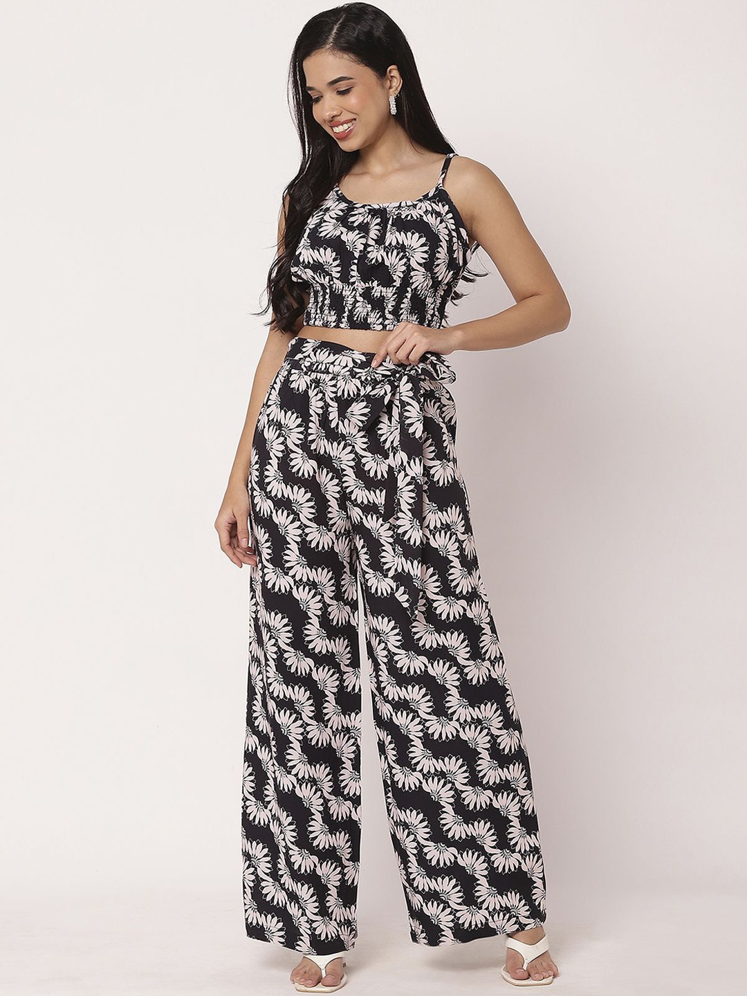 

Moomaya Floral Printed Shoulder Straps Crop Top With Trouser, Black