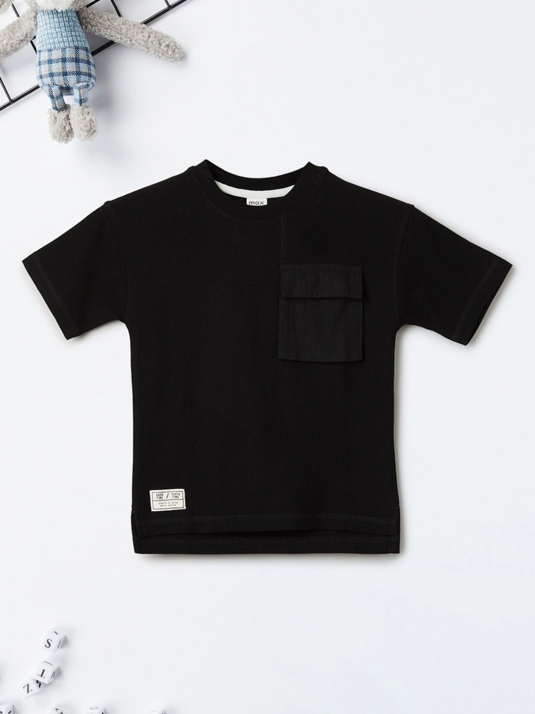 

max Boys Solid Round Neck Cotton T-shirt, Black