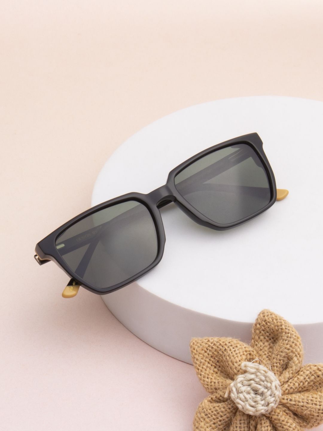 

Ted Smith Unisex Green Square Premium Acetate Sunglasses with Polarised Lens