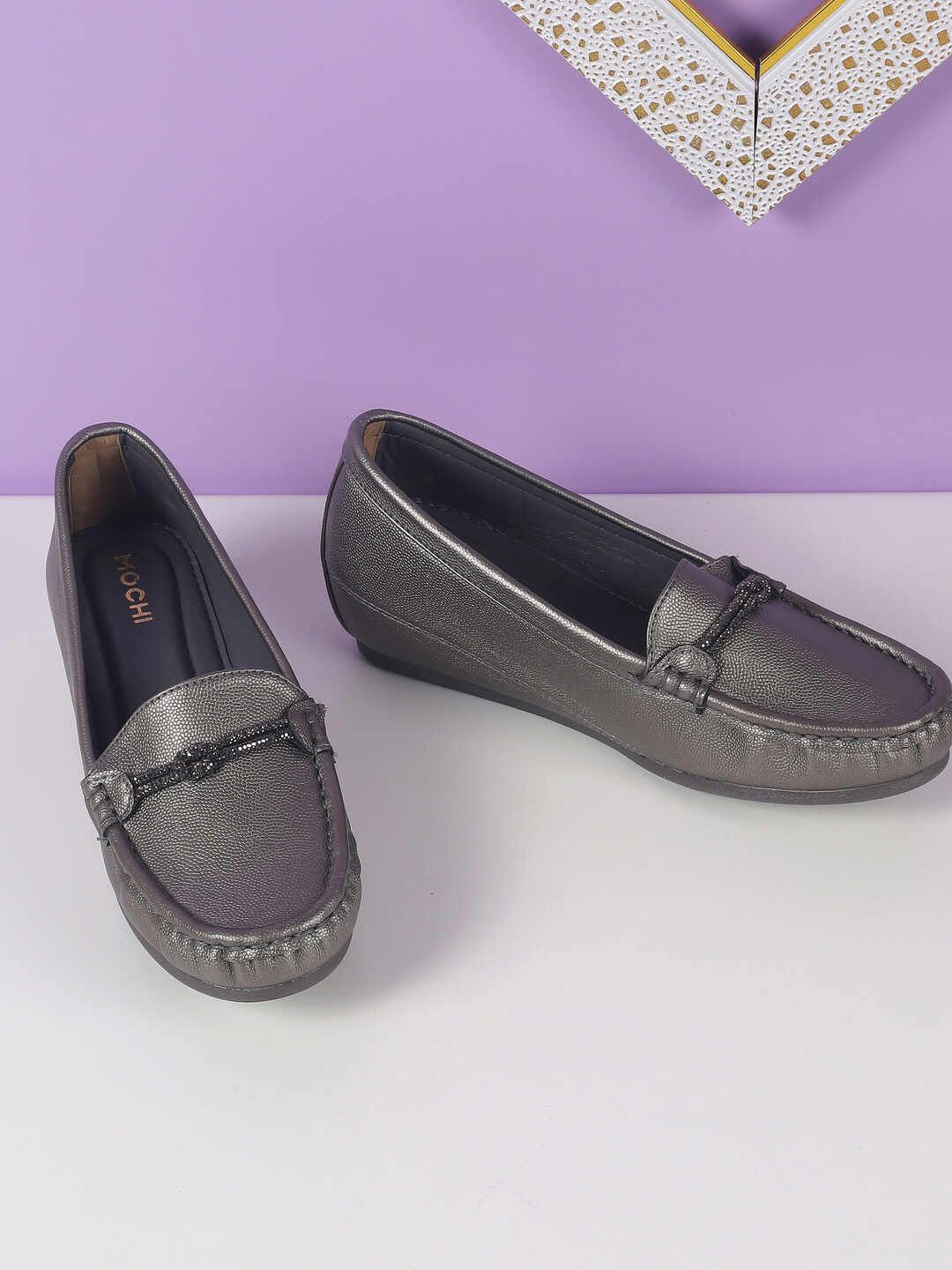 

Mochi Women Embellished Textured Loafers, Metallic