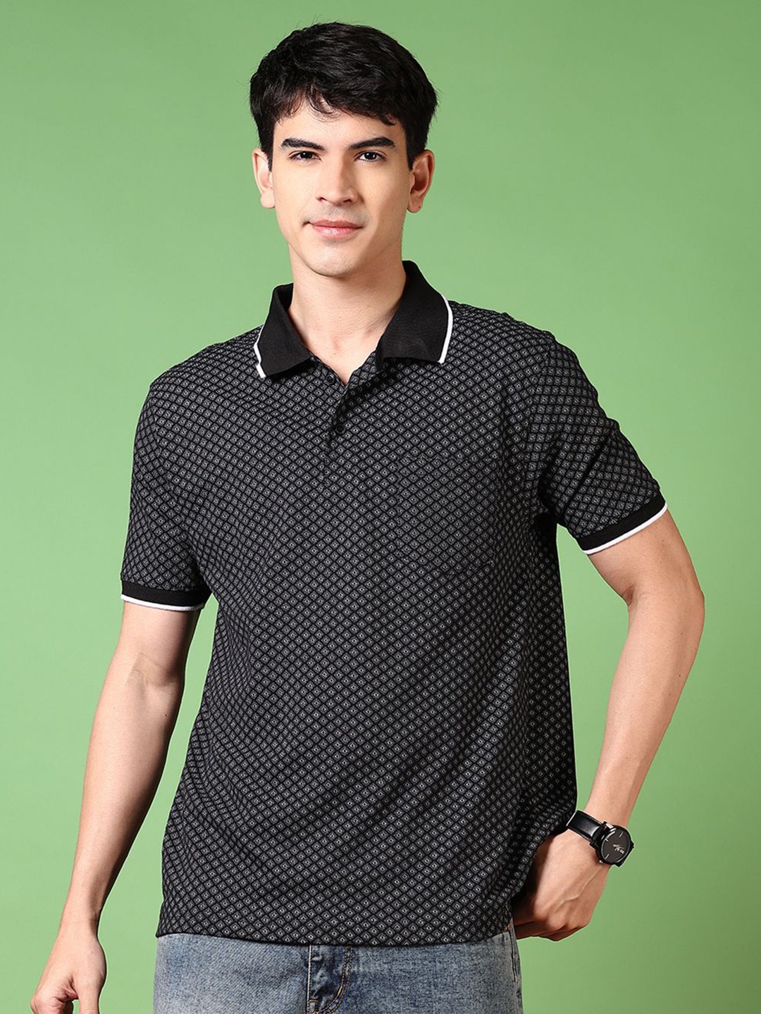 

V-Mart Men Geometric Printed Polo Collar Cotton T-shirt, Black