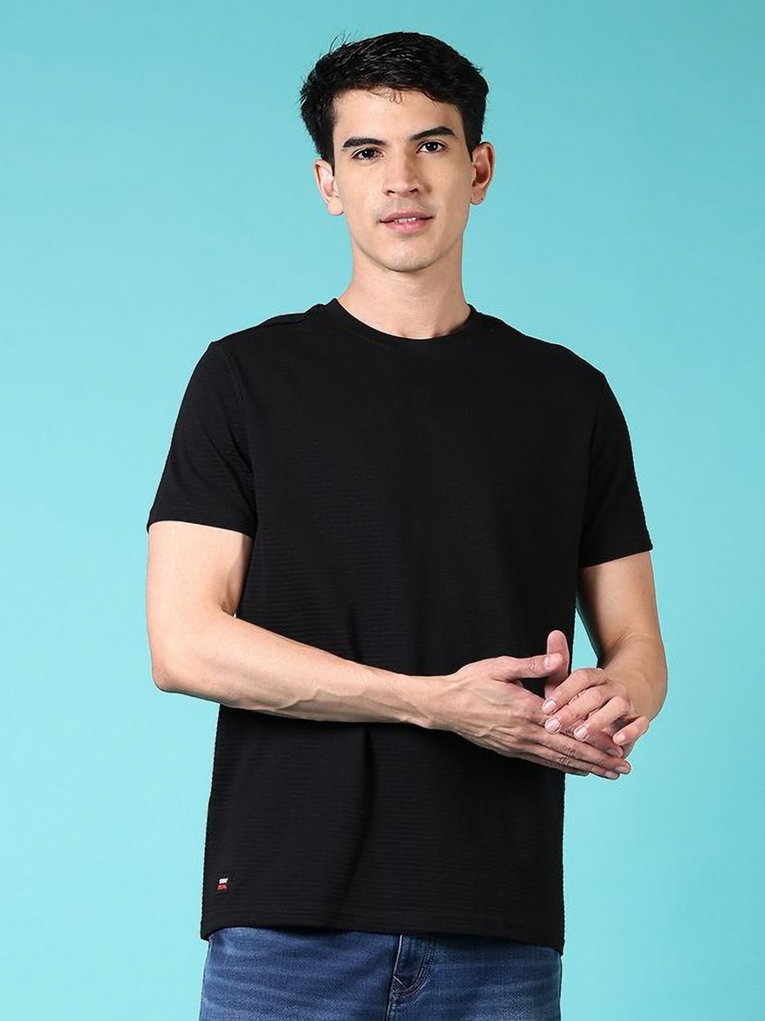 

V-Mart Men Solid Round Neck Cotton T-shirt, Black