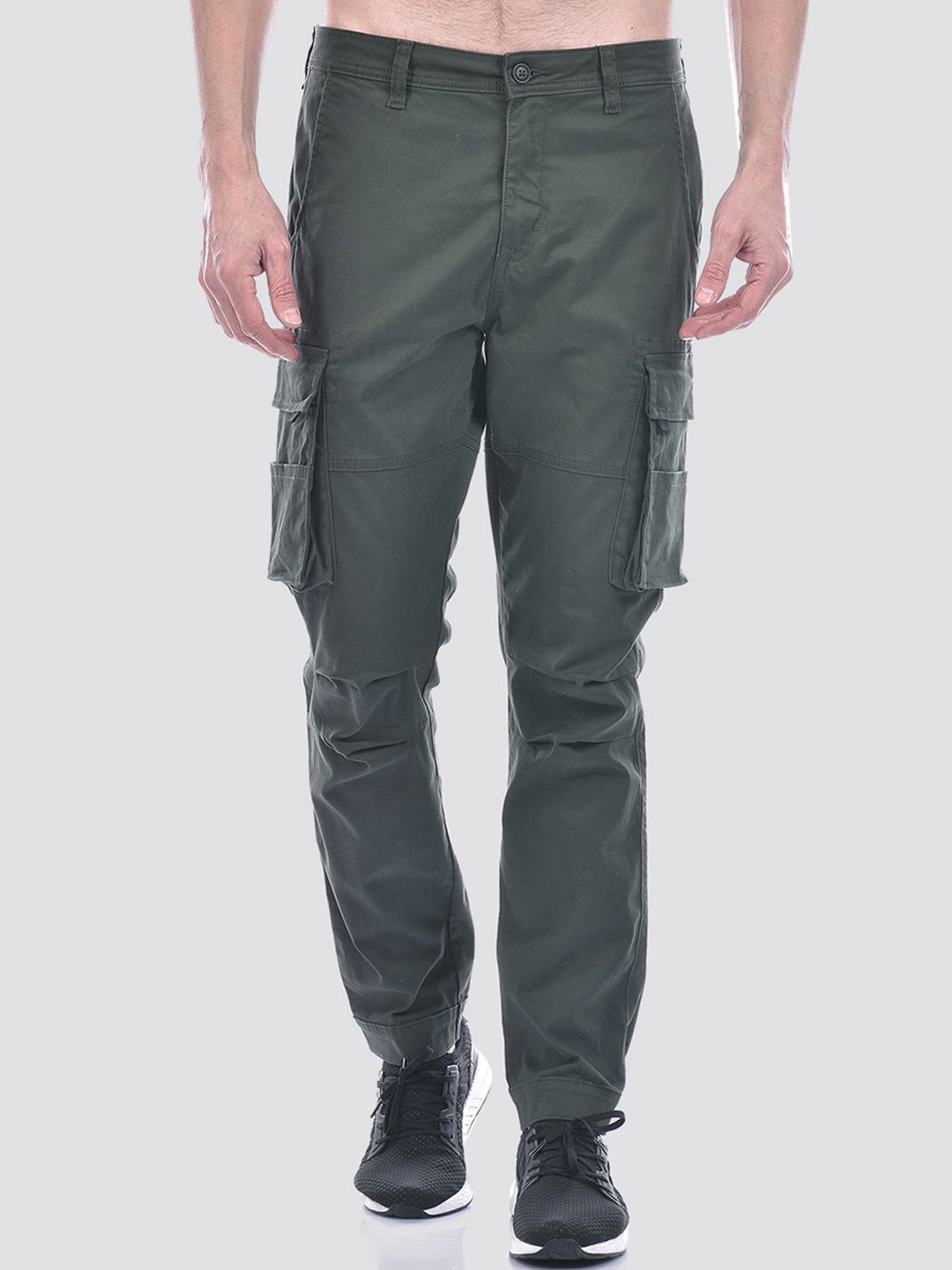

Jack & Jones Men Regular Fit Cargos Trousers, Green