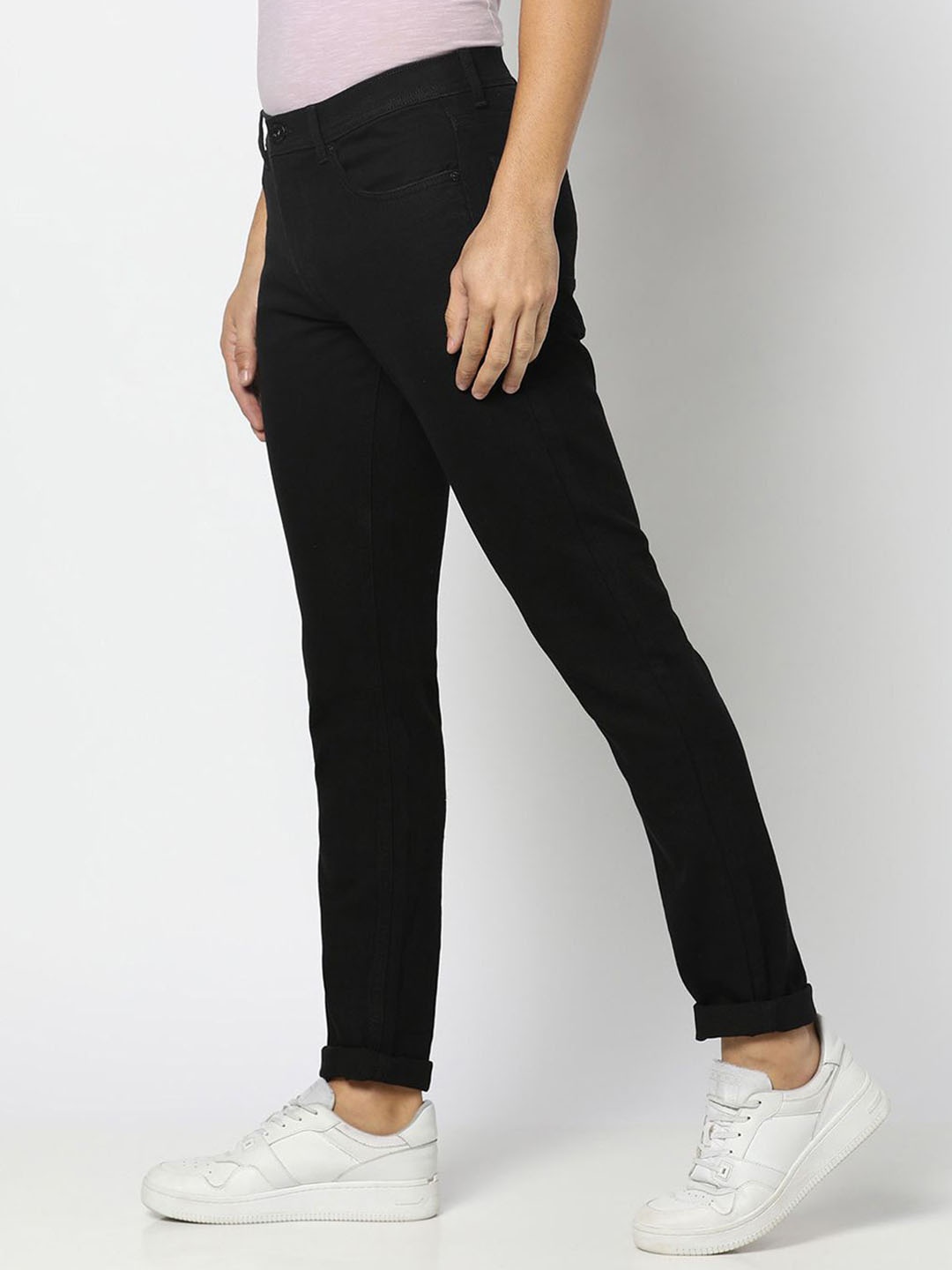 

CLUBROCKS Men Straight Fit Mid Rise Stretchable Jeans, Black