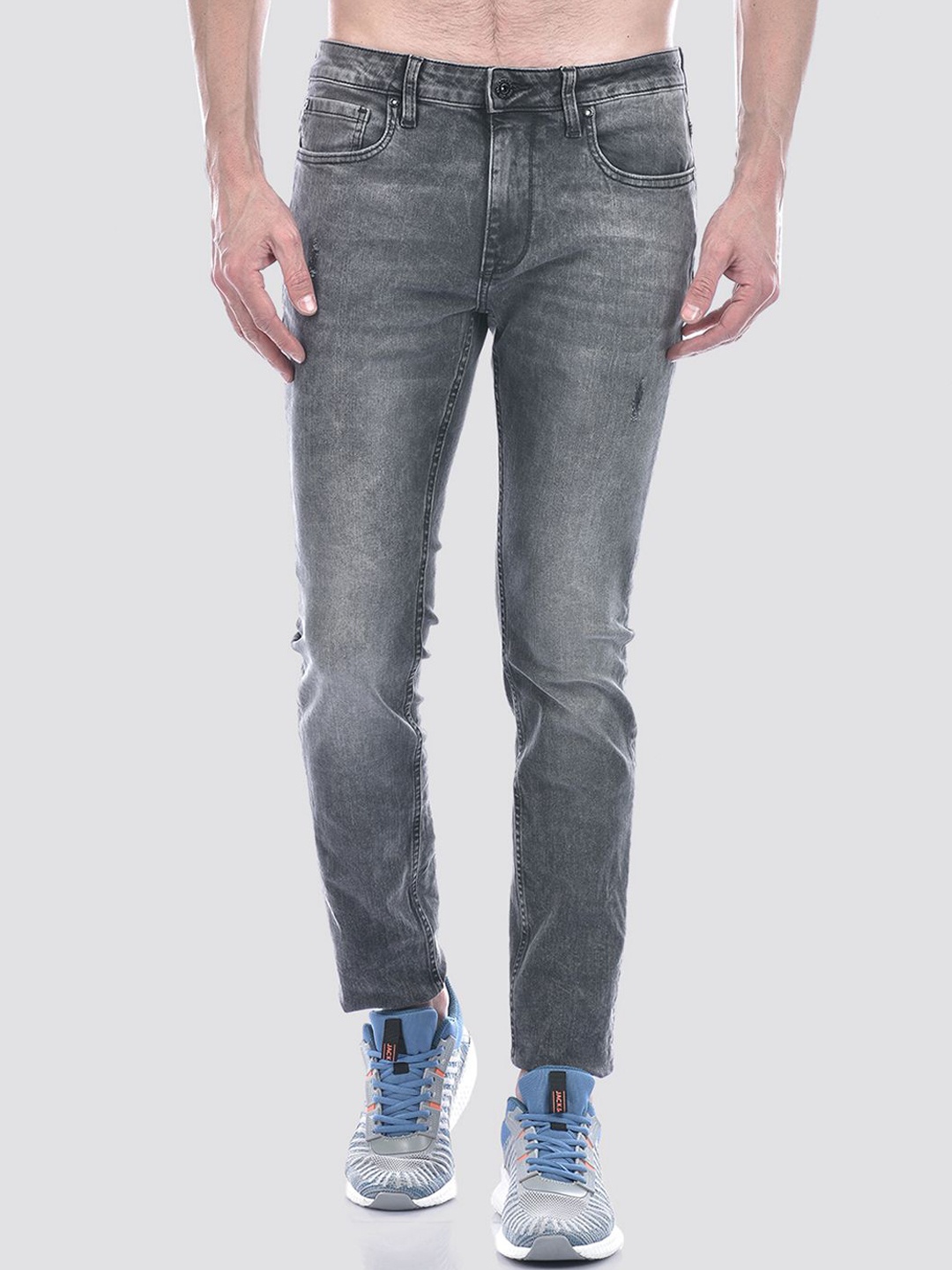 

Jack & Jones Men Ben Slim Fit Mildly Distressed Light Fade Stretchable Jeans, Black
