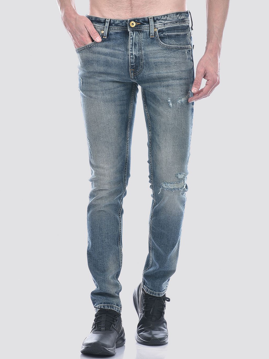 

Jack & Jones Men Slim Fit Low-Rise Mildly Distressed Light Fade Stretchable Jeans, Blue