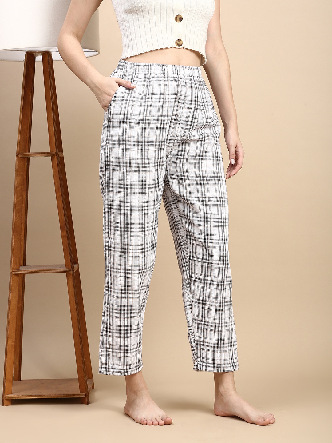 

Kryptic Women Checked Cotton Relaxed Fit Loungepant, White