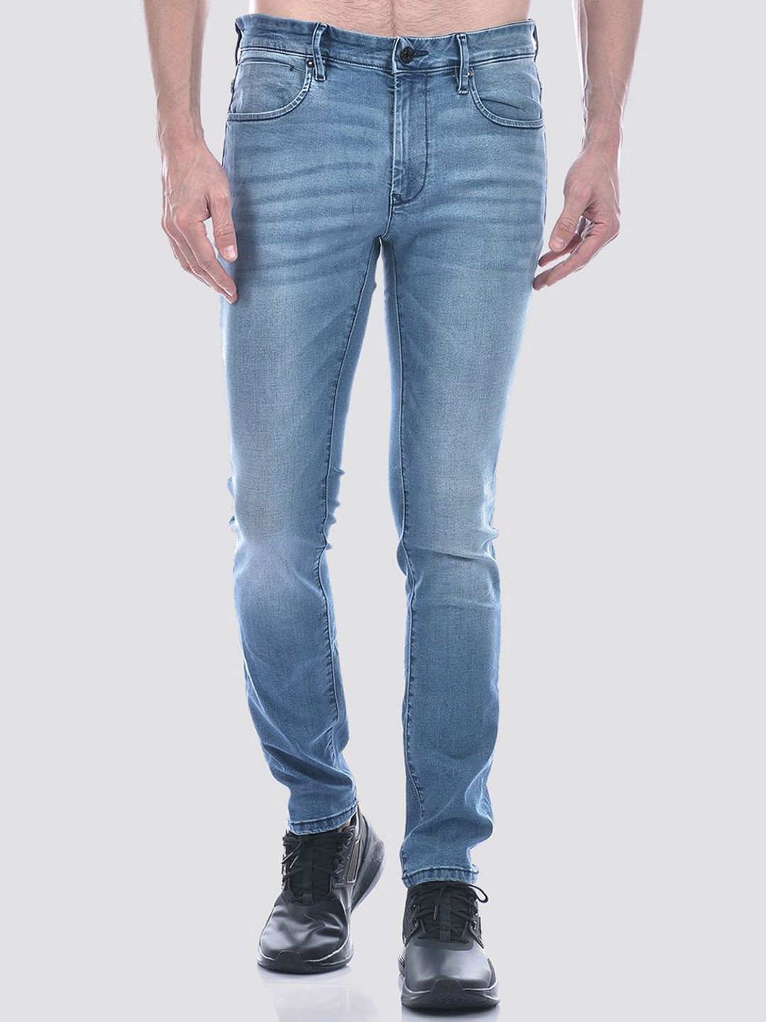 

Jack & Jones Men Ben Skinny Fit Low-Rise Light Fade Jeans, Blue