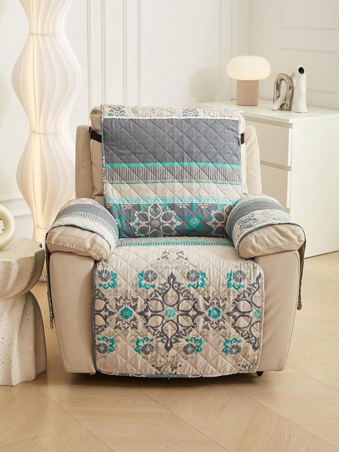 

HOUSE OF QUIRK Green Recliner Single Seater Quilted Water-Repellent & Waterproof Sofa Mat