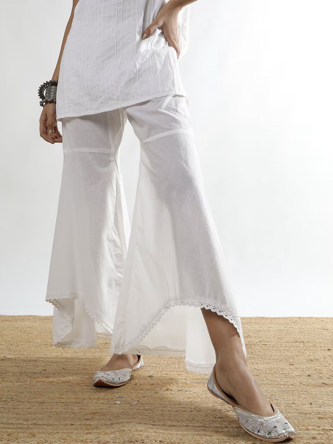 

Moda Rapido Women Straight Fit Trousers, White