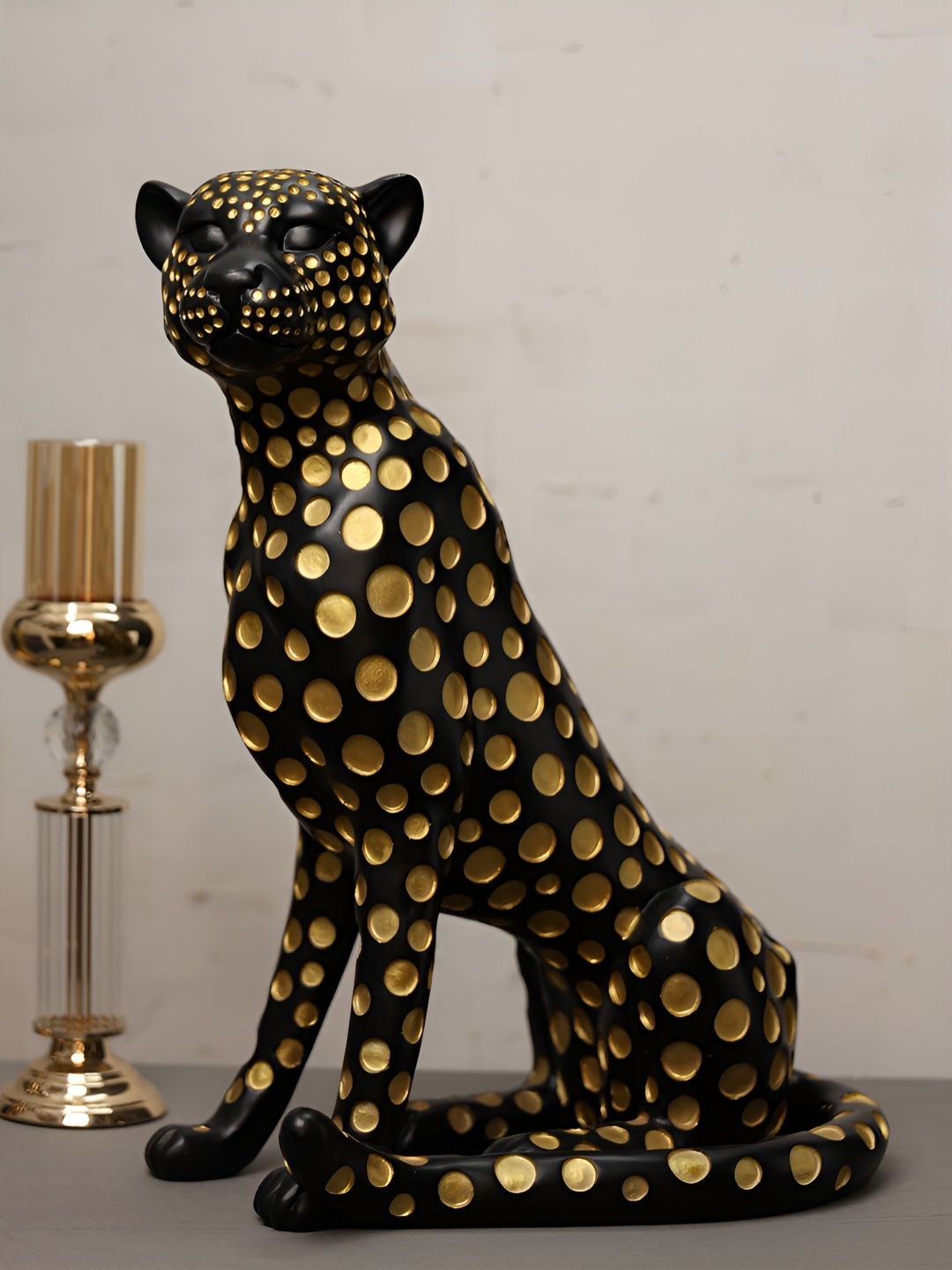 

SMOKEY COCKTAIL Black & Gold-Toned Fortune Leopard Figurine Birds And Animals Showpiece