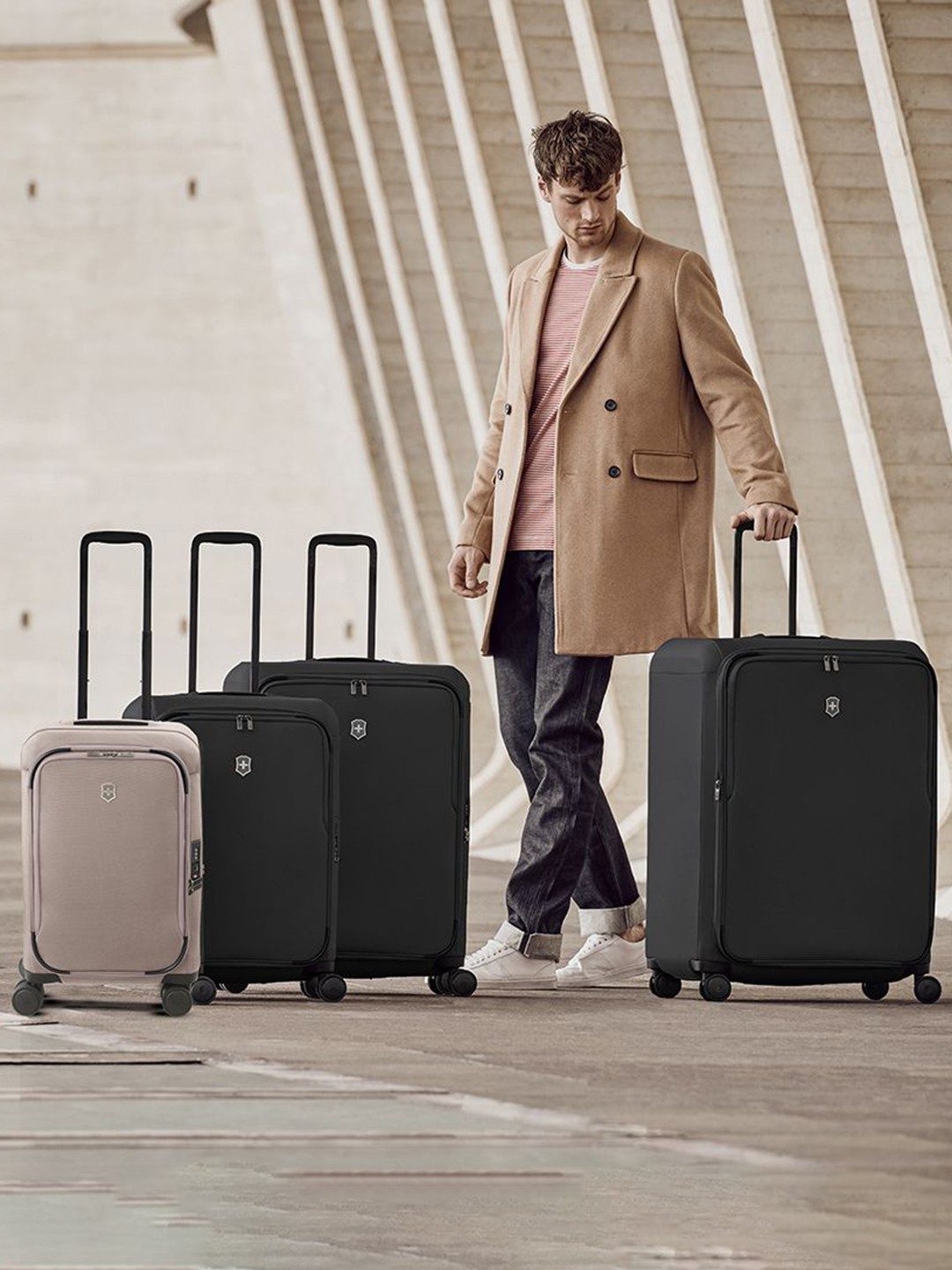 

Victorinox Connex Frequent Flyer Softside Carry-On Trolley Suitcase -Small, Grey